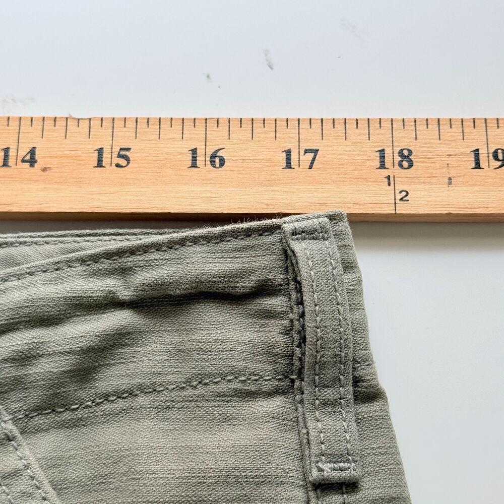 Levis Cargo Pants Misses Size 10 Olive Green Cropped Ankle Casual Relaxed - Picture 3 of 9